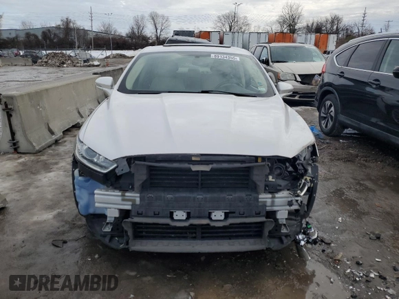 2014 Ford Fusion SE with VIN 3FA6P0HD8ER181942, listed as a Copart auction lot 89134355 with 98,682 mi miles and Salvage Title. Bid and sale history available at DreamBid. Image 5.