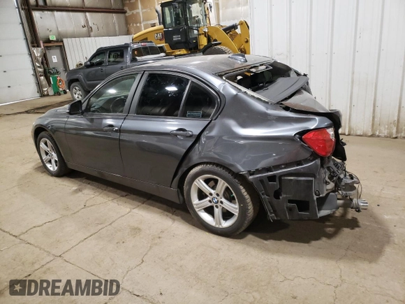 2015 BMW 3 Series 328i xDrive with VIN WBA3B5C58FF962674, listed as a Copart auction lot 58994595 with Not provided miles and Salvage title. Bid and sale history available at DreamBid. Image 2.
