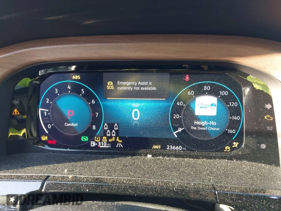 2024 Volkswagen Atlas SE with VIN 1V2WR2CA3RC538136, listed as a IAAI auction lot 42209115 with 23,660 mi miles and . Bid and sale history available at DreamBid. Image 7.