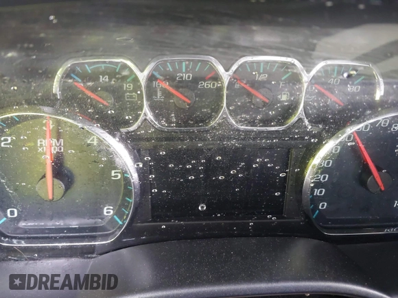 2018 Chevrolet Silverado 1500 LT with VIN 1GCRCREC5JZ138622, listed as a IAAI auction lot 41631828 with Not Provided miles and . Bid and sale history available at DreamBid. Image 15.