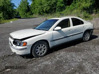 2002 Volvo S60 with VIN YV1RS61R622122221, listed as a Copart auction lot 61581105 with 169,121 mi miles and Salvage title. Bid and sale history available at DreamBid. Image 1.