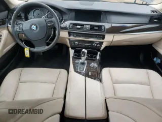 2013 BMW 5 Series 528i xDrive z VIN WBAXH5C59DD112318, wystawiony jako Copart lot #57650125 z przebiegiem 106 189 mil mil oraz Szkoda całkowita • Salvage title. Historia ofert i sprzedaży dostępna na DreamBid. Obrazek 8.