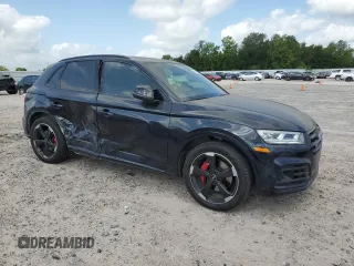 2019 Audi SQ5 Prestige with VIN WA1C4AFY7K2057933, listed as a Copart auction lot 60463163 with 23,143 mi miles. Bid and sale history available at carsss.com. Image 4.