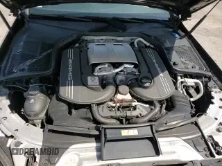 2017 Mercedes-Benz C 63 S AMG z VIN WDDWJ8HB0HF440486, wystawiony jako Copart lot #61271965 z przebiegiem 56 773 mil mil oraz Szkoda całkowita • Salvage title. Historia ofert i sprzedaży dostępna na DreamBid. Obrazek 13.