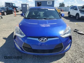 2012 Hyundai Veloster w/Black Int с VIN KMHTC6ADXCU072938, выставлен на аукционе Copart как лот 56767105 с пробегом 110 562 миль миль и Чистый • Clean title. История ставок и продаж доступна на DreamBid. Изображение 5.