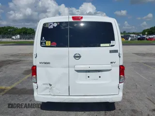 2019 Nissan NV200 S with VIN 3N6CM0KN3KK696078, listed as a IAAI auction lot 42469548 with 104,188 mi miles and . Bid and sale history available at DreamBid. Image 17.