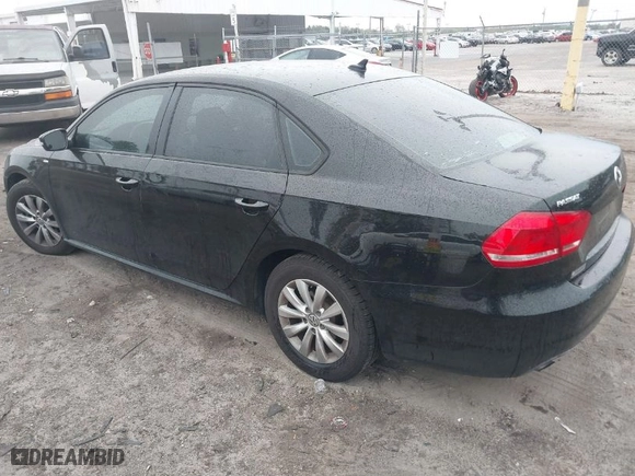 2015 Volkswagen Passat 1.8T S with VIN 1VWAT7A31FC019965, listed as a IAAI auction lot 41620572 with 145,141 mi miles. Bid and sale history available at carsss.com. Image 3.