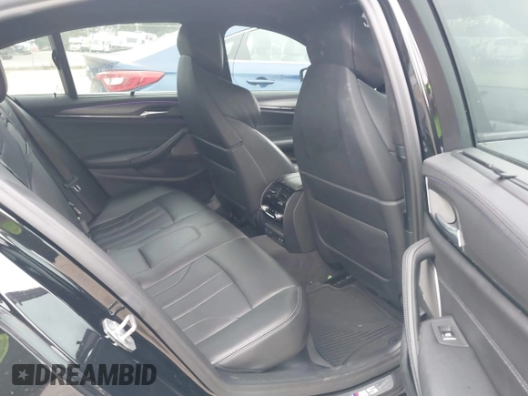 2020 BMW M5 Competition z VIN WBSJF0C08LCD72764, wystawiony jako IAAI lot #41739116 z przebiegiem 36 013 mil mil oraz . Historia ofert i sprzedaży dostępna na DreamBid. Obrazek 8.