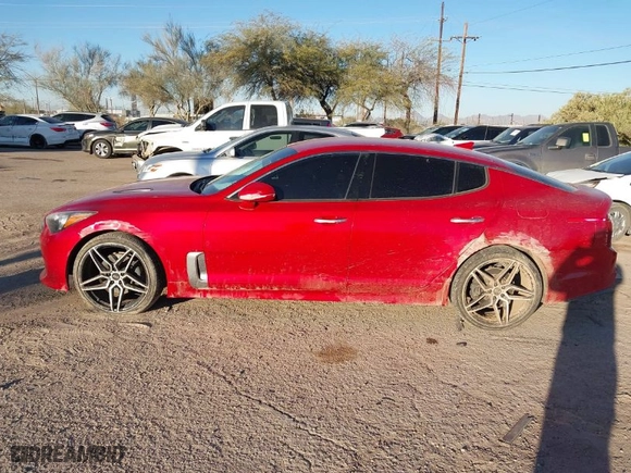 2019 Kia Stinger with VIN KNAE15LA2K6050397, listed as a IAAI auction lot 41322104 with 100,775 mi miles. Bid and sale history available at carsss.com. Image 14.