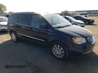 2012 Chrysler Town & Country Touring with VIN 2C4RC1BG2CR221074, listed as a Copart auction lot 70983284 with 97,670 mi miles and Salvage Title. Bid and sale history available at DreamBid. Image 4.