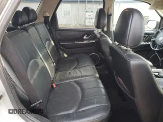 2005 Mercury Mariner Luxury with VIN 4M2YU57115DJ23819, listed as a Copart auction lot 54370265 with 215,657 mi miles and Clean title. Bid and sale history available at DreamBid. Image 11.