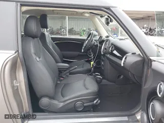 2013 MINI Cooper Clubman with VIN WMWZF3C51DT489508, listed as a IAAI auction lot 41748025 with 65,305 mi miles. Bid and sale history available at carsss.com. Image 5.