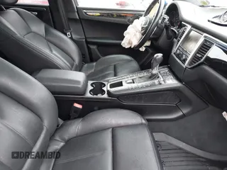2016 Porsche Macan S с VIN WP1AB2A57GLB46214, выставлен на аукционе IAAI как лот 41537161 с пробегом Не указан миль и . История ставок и продаж доступна на DreamBid. Изображение 5.