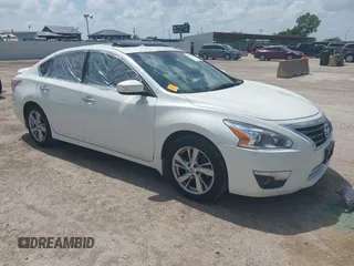 2013 Nissan Altima SL with VIN 1N4AL3AP4DN502629, listed as a IAAI auction lot 42749139 with 231,999 mi miles and . Bid and sale history available at DreamBid. Image 1.