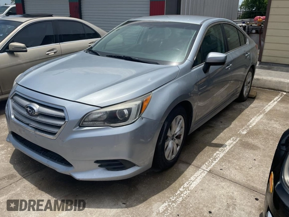 2015 Subaru Legacy 2.5i Premium with VIN 4S3BNBC66F3063827, listed as a Copart auction lot 52713323 with 113,720 mi miles. Bid and sale history available at carsss.com. Image 2.