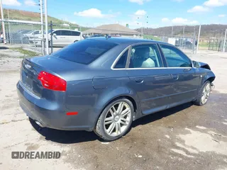 2007 Audi S4 z VIN WAUGL78E47A030571, wystawiony jako IAAI lot #41969041 z przebiegiem 170 319 mil mil oraz . Historia ofert i sprzedaży dostępna na DreamBid. Obrazek 4.