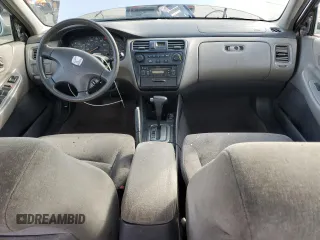2002 Honda Accord LX z VIN JHMCG56442C016427, wystawiony jako Copart lot #57806335 z przebiegiem 176 816 mil mil oraz Szkoda całkowita • Salvage title. Historia ofert i sprzedaży dostępna na DreamBid. Obrazek 8.
