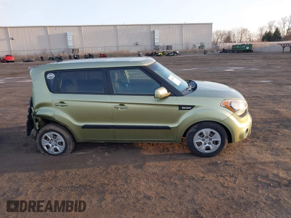 2012 Kia Soul with VIN KNDJT2A50C7391275, listed as a IAAI auction lot 41811882 with 112,630 mi miles. Bid and sale history available at carsss.com. Image 13.