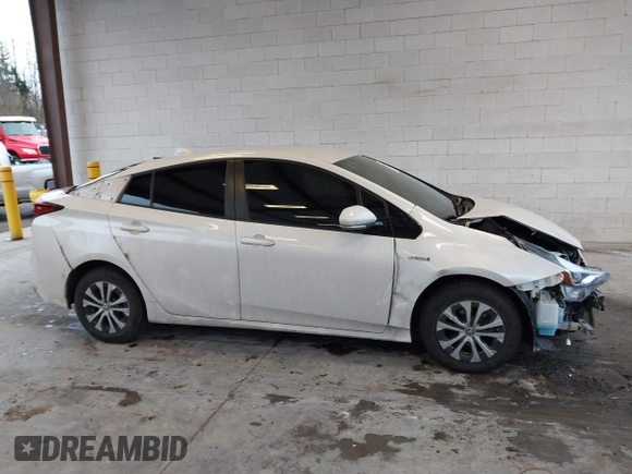 2019 Toyota Prius LE with VIN JTDL9RFU1K3009518, listed as a IAAI auction lot 41262569 with 59,828 mi miles and . Bid and sale history available at DreamBid. Image 14.