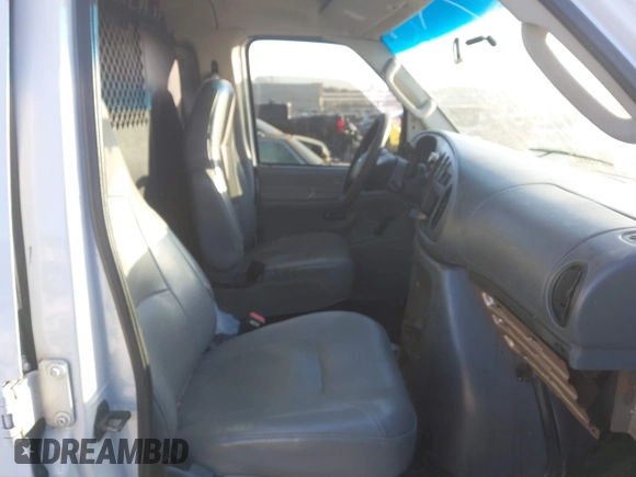 2004 Ford Econoline Cargo with VIN 1FTSE34L84HA87783, listed as a IAAI auction lot 41222516 with 245,991 mi miles and . Bid and sale history available at carsss.com. Image 5.