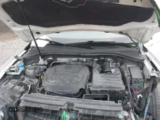 2023 Volkswagen Tiguan SE z VIN 3VV2B7AX8PM062519, wystawiony jako IAAI lot #41541819 z przebiegiem 93 873 mil mil oraz . Historia ofert i sprzedaży dostępna na DreamBid. Obrazek 10.