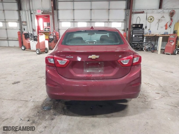 2018 Chevrolet Cruze LT with VIN 1G1BE5SM8J7103790, listed as a IAAI auction lot 41387484 with NaN miles. Bid and sale history available at carsss.com. Image 16.