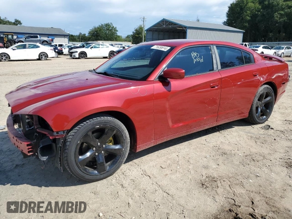 2013 Dodge Charger SXT with VIN 2C3CDXHG8DH617762, listed as a Copart auction lot 71639514 with 146,616 mi miles and Salvage Title. Bid and sale history available at carsss.com. Image 1.