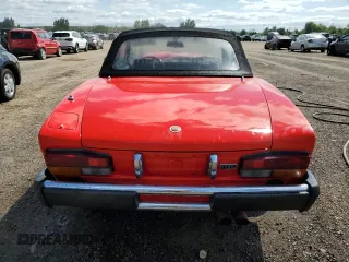 1979 FIAT 124 Spider z VIN 124CS20142625, wystawiony jako Copart lot #63245354 z przebiegiem 41 509 mil mil oraz Tytuł czysty. Historia ofert i sprzedaży dostępna na DreamBid. Obrazek 6.