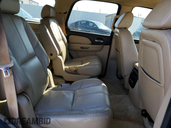 2007 GMC Yukon Denali с VIN 1GKFK63817J238800, выставлен на аукционе Copart как лот 58230625 с пробегом 245 661 миль миль и На запчасти • Non repairable. История ставок и продаж доступна на DreamBid. Изображение 11.