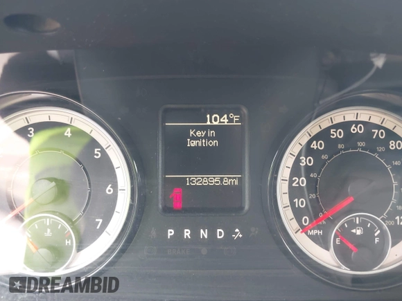 2017 Ram 1500 Tradesman z VIN 3C6JR6DG5HG774182, wystawiony jako IAAI lot #42314140 z przebiegiem 132 895 mil mil oraz . Historia ofert i sprzedaży dostępna na DreamBid. Obrazek 15.