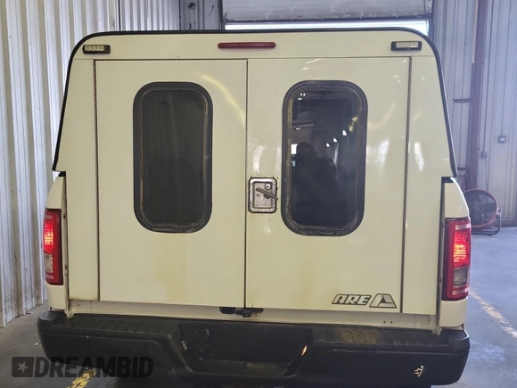 2016 Ford F-150 XLT with VIN 1FTFX1EF2GKD19438, listed as a IAAI auction lot 42610430 with 165,618 mi miles and . Bid and sale history available at DreamBid. Image 5.