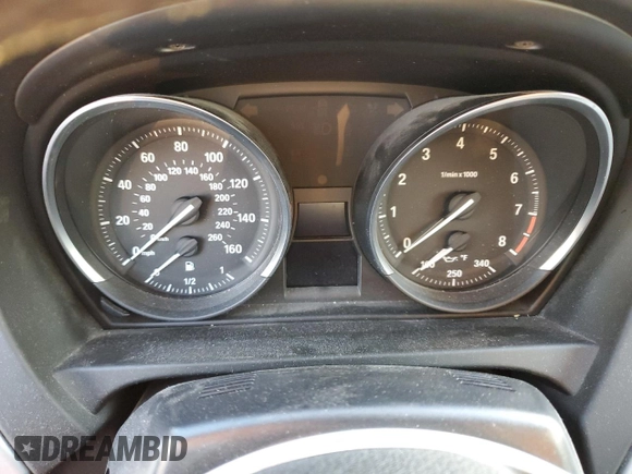 2014 BMW Z4 sDrive28i with VIN WBALL5C52EJ105050, listed as a Copart auction lot 82925334 with 0 mi miles and Salvage Title. Bid and sale history available at carsss.com. Image 9.