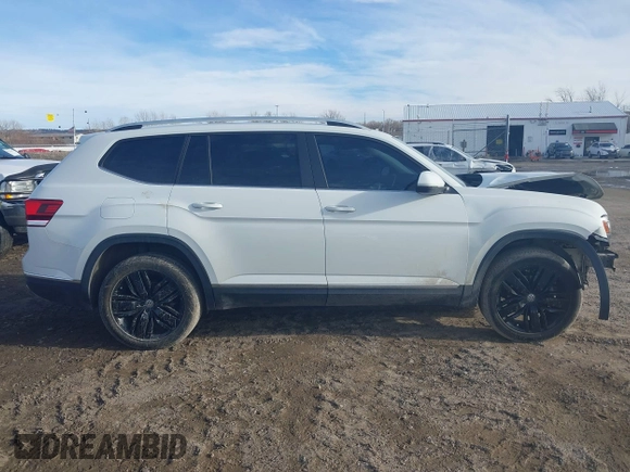 2018 Volkswagen Atlas SEL with VIN 1V2ER2CA5JC586141, listed as a IAAI auction lot 41637882 with 80,515 mi miles and . Bid and sale history available at DreamBid. Image 14.
