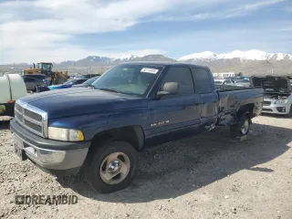 2001 Dodge 1500 with VIN 3B7HF13Y11G185598, listed as a Copart auction lot 52119455 with 167,152 mi miles and Salvage Title. Bid and sale history available at carsss.com. Image 1.