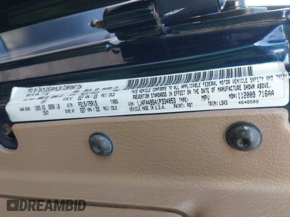 2001 Jeep Wrangler Sport with VIN 1J4FA49S41P334053, listed as a IAAI auction lot 41884967 with 158,258 mi miles. Bid and sale history available at carsss.com. Image 9.