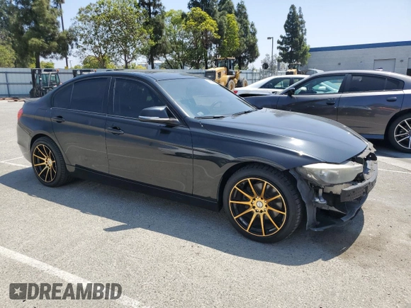 2013 BMW 3 Series 328i с VIN WBA3C1G52DNR46036, выставлен на аукционе Copart как лот 59885695 с пробегом 131 191 миль миль и Списание • Salvage title. История ставок и продаж доступна на DreamBid. Изображение 4.