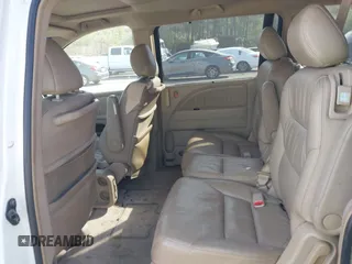 2006 Honda Odyssey EX-L z VIN 5FNRL387X6B452405, wystawiony jako IAAI lot #41884680 z przebiegiem 333 366 mil mil oraz . Historia ofert i sprzedaży dostępna na DreamBid. Obrazek 8.