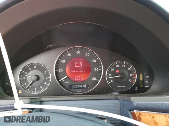 2004 Mercedes-Benz E-Class 5.0L with VIN WDBUF70J94A406133, listed as a Copart auction lot 44396845 with 123,999 mi miles and Salvage Title. Bid and sale history available at carsss.com. Image 9.