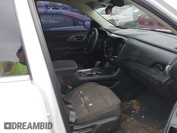 2020 Chevrolet Traverse LS z VIN 1GNERFKW7LJ258845, wystawiony jako IAAI lot #42013350 z przebiegiem 106 649 mil mil oraz . Historia ofert i sprzedaży dostępna na DreamBid. Obrazek 5.