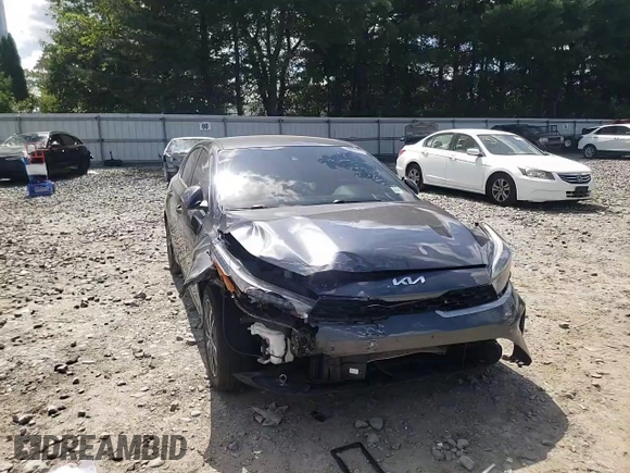 2022 Kia Forte LXS with VIN 3KPF24AD7NE451308, listed as a Copart auction lot 66856474 with 39,292 mi miles and Salvage Title. Bid and sale history available at carsss.com. Image 11.