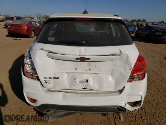2020 Chevrolet Trax LS with VIN 3GNCJNSB2LL161325, listed as a Copart auction lot 73799874 with 83,190 mi miles and Salvage Title. Bid and sale history available at carsss.com. Image 6.