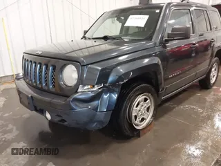 2015 Jeep Patriot Altitude with VIN 1C4NJRBBXFD102560, listed as a IAAI auction lot 42260925 with 183,056 mi miles and . Bid and sale history available at DreamBid. Image 6.