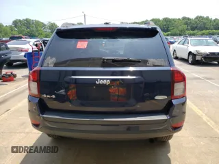 2016 Jeep Compass Latitude with VIN 1C4NJDEB4GD758009, listed as a Copart auction lot 60704745 with 143,393 mi miles and Salvage title. Bid and sale history available at DreamBid. Image 6.