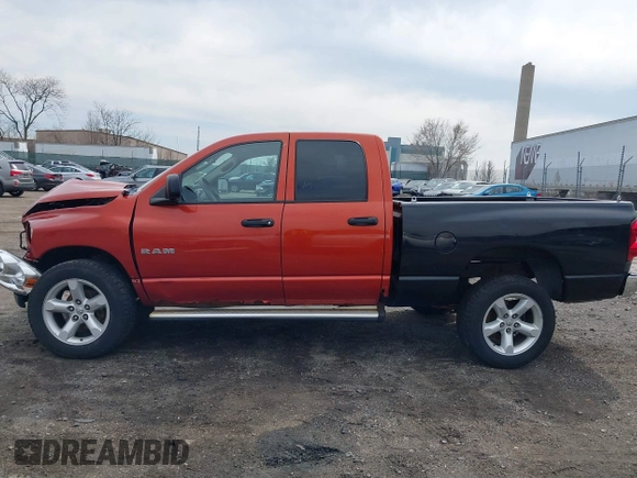 2008 Dodge 1500 SLT z VIN 1D7HU18N68S506676, wystawiony jako IAAI lot #41839733 z przebiegiem 107 235 mil mil oraz . Historia ofert i sprzedaży dostępna na DreamBid. Obrazek 15.