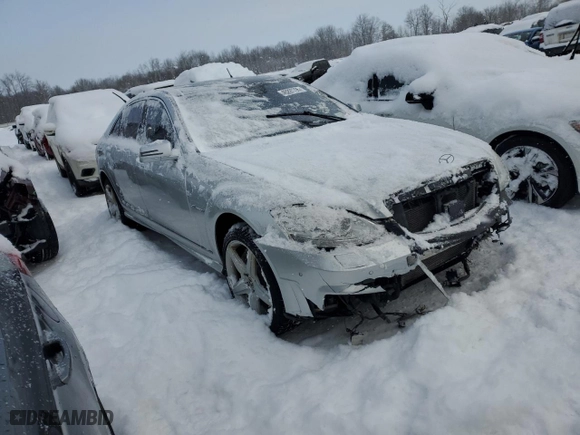 2013 Mercedes-Benz S-Class S 63 AMG with VIN WDDNG7EB6DA509584, listed as a Copart auction lot 45297795 with 92,688 mi miles and Salvage Title. Bid and sale history available at carsss.com. Image 4.