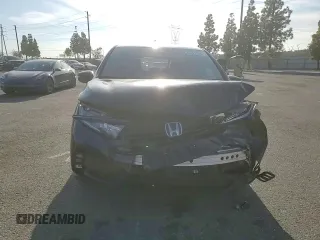 2024 Honda Odyssey Sport with VIN 5FNRL6H77RB003415, listed as a Copart auction lot 43627575 with 19,927 mi miles and Salvage Title. Bid and sale history available at DreamBid. Image 11.