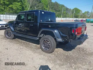 2023 Jeep Gladiator Overland z VIN 1C6HJTFG9PL549685, wystawiony jako IAAI lot #42037635 z przebiegiem 40 734 mil mil oraz . Historia ofert i sprzedaży dostępna na DreamBid. Obrazek 3.