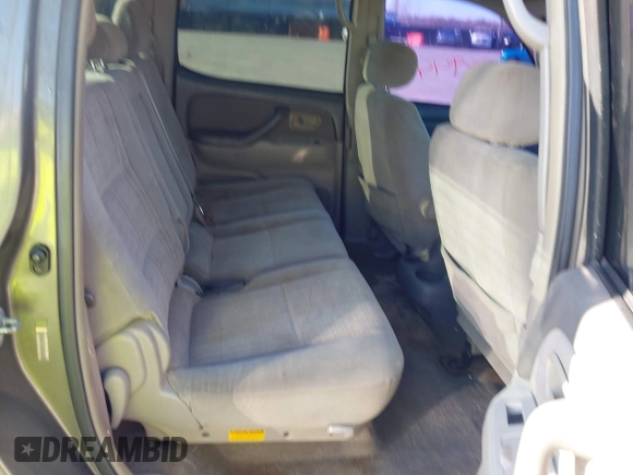 2004 Toyota Tundra SR5 with VIN 5TBET34184S444112, listed as a IAAI auction lot 41989446 with 249,820 mi miles and . Bid and sale history available at DreamBid. Image 8.