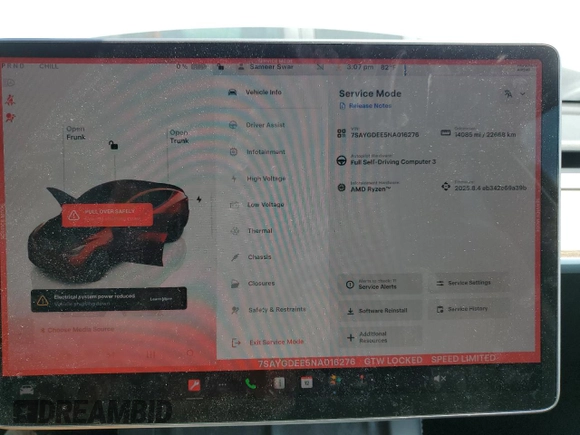 2022 Tesla Model Y Long Range z VIN 7SAYGDEE5NA016276, wystawiony jako Copart lot #55942355 z przebiegiem 14 085 mil mil oraz Szkody całkowita. Historia ofert i sprzedaży dostępna na DreamBid. Obrazek 9.