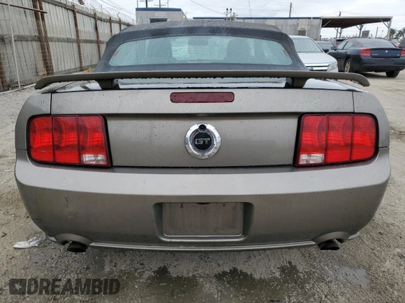 2005 Ford Mustang GT Deluxe with VIN 1ZVFT85H055192915, listed as a Copart auction lot 53506295 with 115,462 mi miles and Clean Title. Bid and sale history available at DreamBid. Image 6.